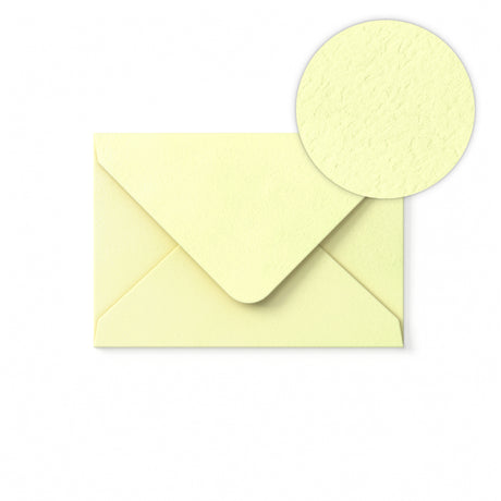 Sobre marfil efecto martillado 65x94 mm