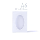 Pack de tarjetas blancas trípticas con textura martillada y ventana ovalada