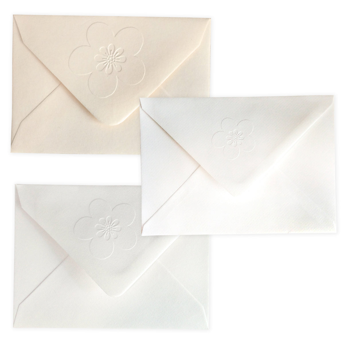 Solapa Grabada en Relieve - Margarita