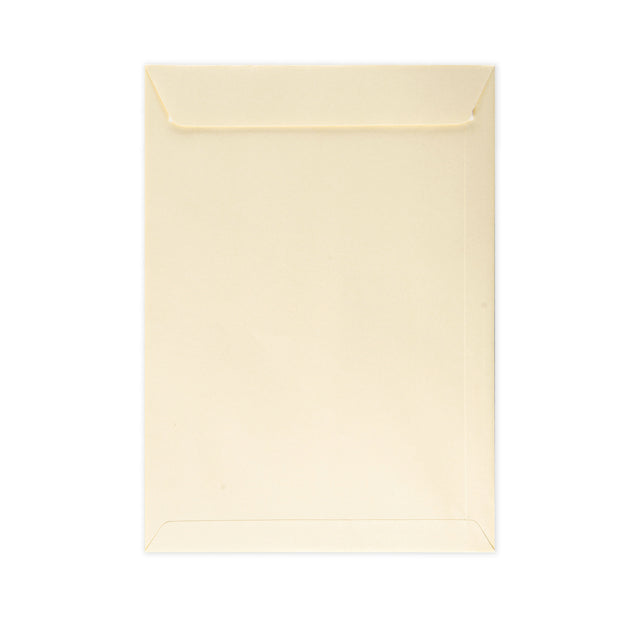 C4 Magnolia Peel & Seal Envelope (324 x 229mm)